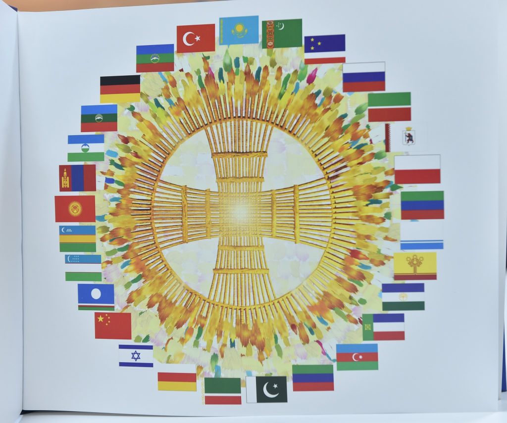 ҚАЗАҚ ӨНЕРТАНУЫНЫҢ МАҚТАНЫШЫ: «ТҰРАН МЕТАСТИЛІ» АЛЬБОМ-ПРАКТИКУМЫНЫҢ ТҰСАУКЕСЕРІ ӨТТІ